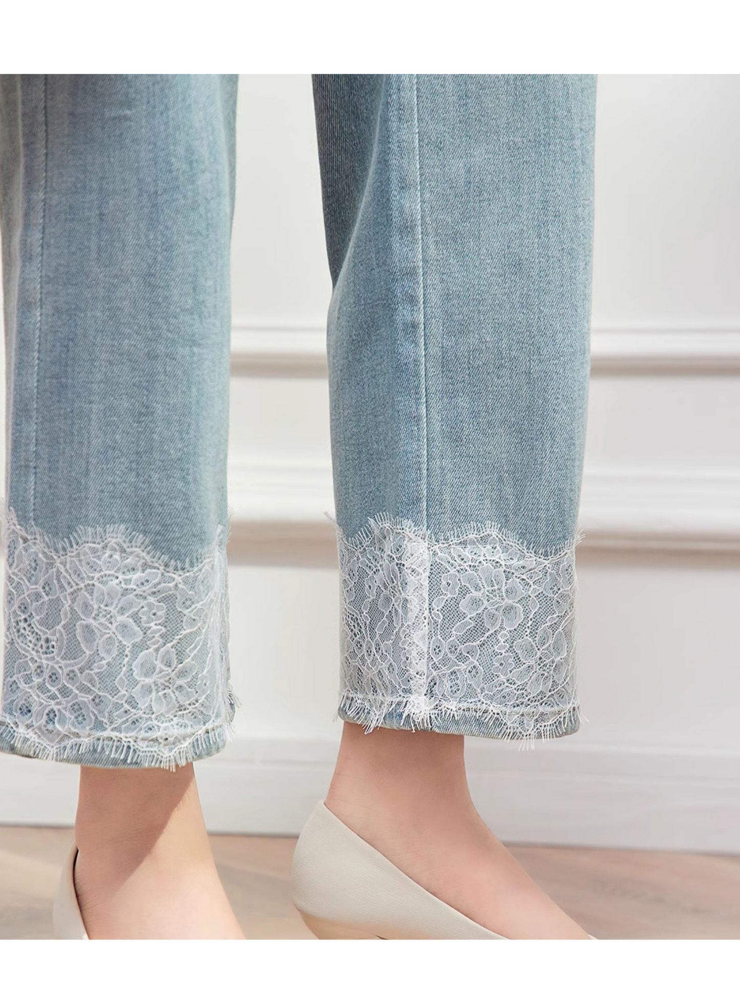 Lace Hem Wide-Leg Jeans - High-Waisted Light Wash Denim